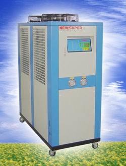 風冷式凍水機XZ-25AC(冷凍水機、干洗機制冷設備)--東莞市新卓機械設備
